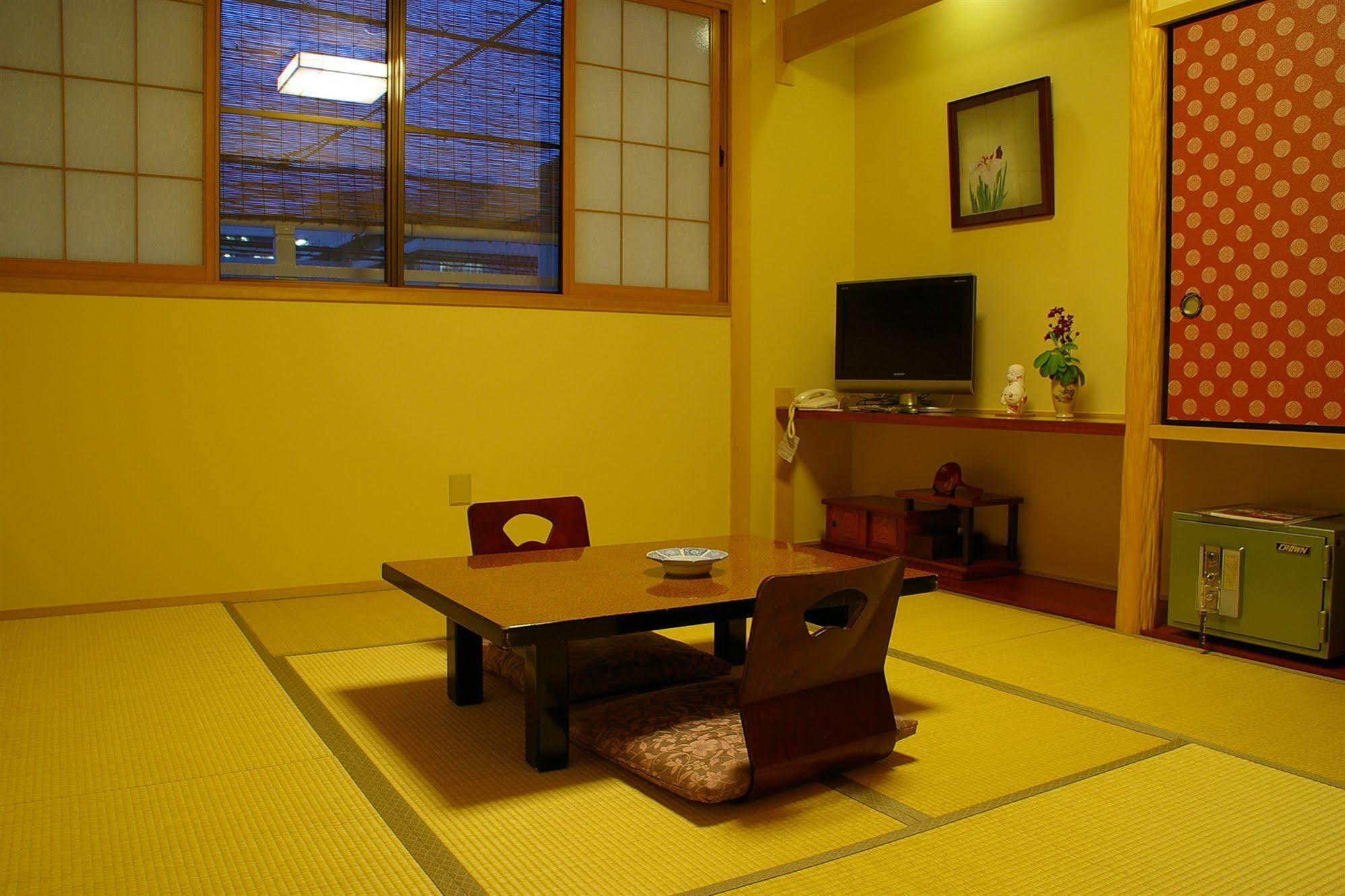 京都 萨瓦亚宏腾日式旅馆酒店 外观 照片